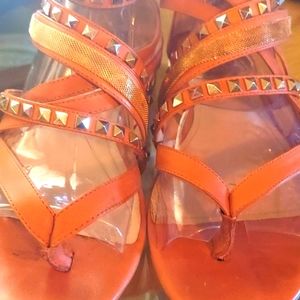 VINCE CAMUTO GLADIATOR SANDAL